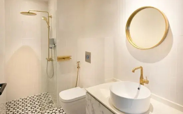 Dream Chaser Boutique Capsule Hotel