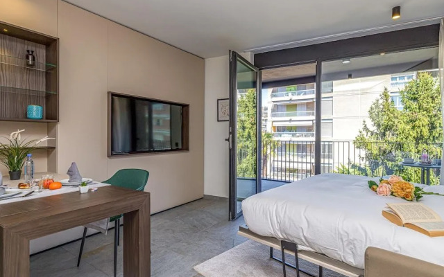 Icon H 308 Suite Micro-living