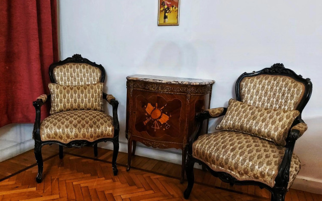 Jessy charming apartment in Heliopolis.