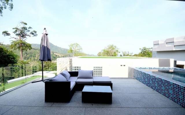 Natural Touch Modern 2 Bedrooms Villa