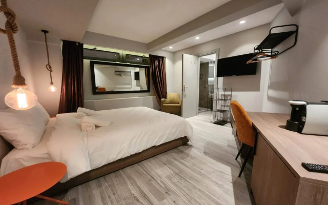 Urban Core Residence