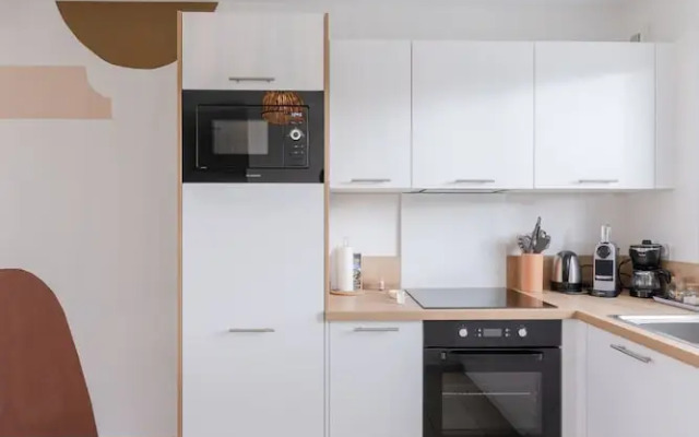 Charming House 300m From the sea