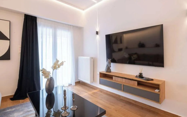 Acropolis Golden View Penthouse