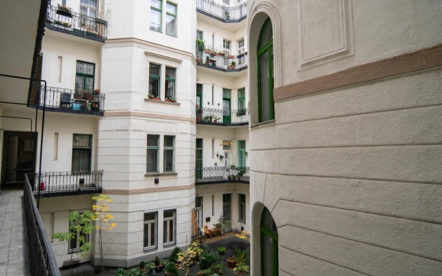 Stylish studio apartment in the heart of Budapest