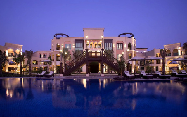 Shangri-La Hotel Apartments Qaryat Al Beri