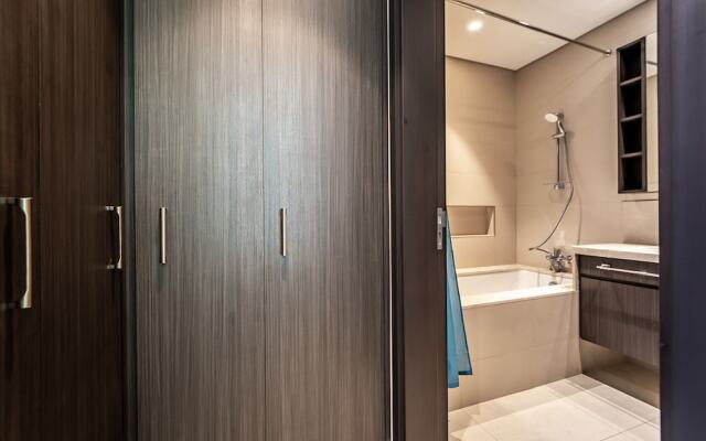 Luxury StayCation - Fancy Apartment Connected To Burj Khalifa