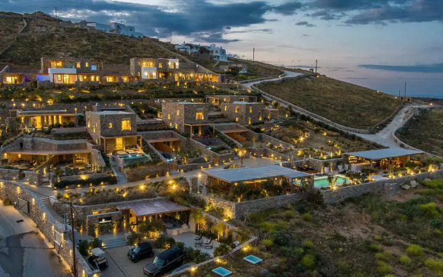Panormos Bay Suites