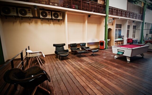 Matchanu River Hostel Bangkok