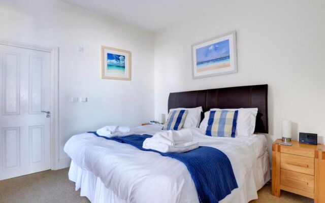 Apartment Portuan Pomaia 39085
