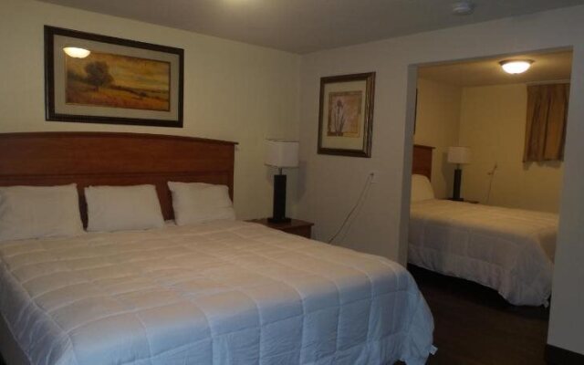 Del Rancho Motel By Townhouse Portland OR Hwy 205