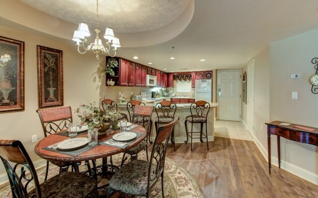 Roaring Romance - Two Bedroom Condo