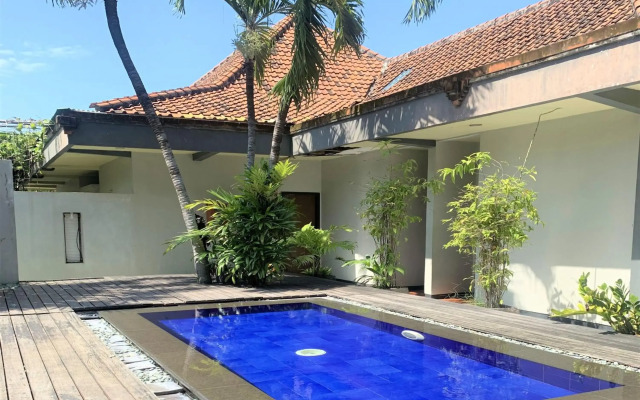 The Yani Hotel Bali