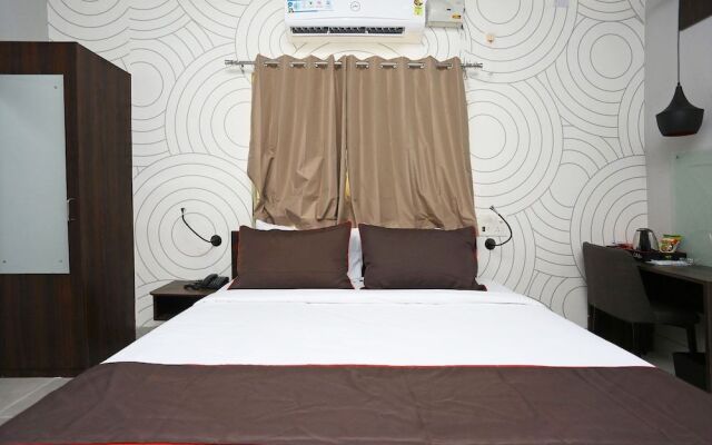 Collection O 19529 Hotel Bhinna Sakala