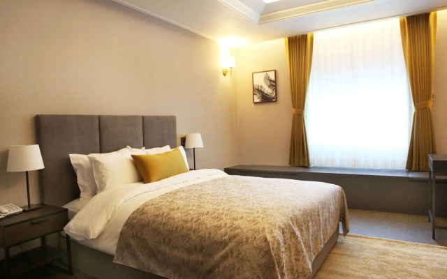 Polaris Hotel