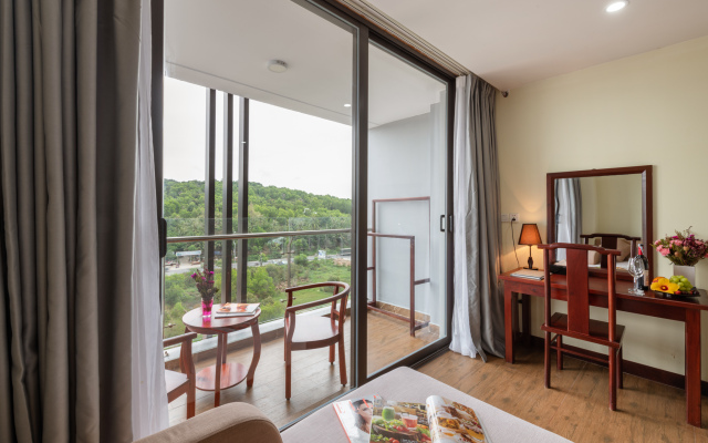 Amarin Resort & Spa Phu Quoc Hotel
