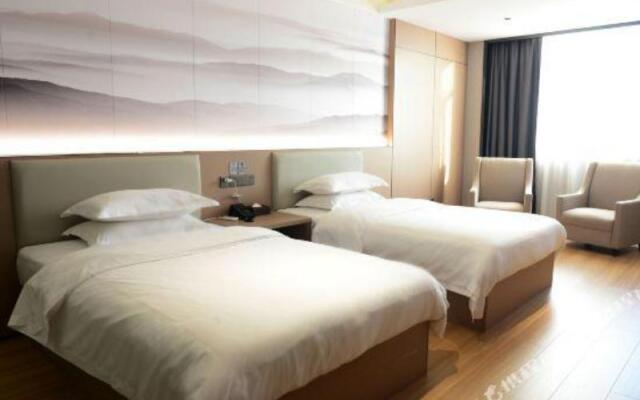 Weierhong City Hotel (Fu'an Wanli Plaza)