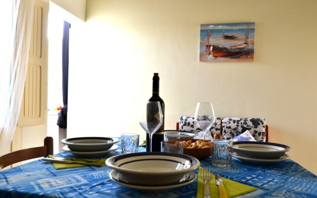 Luce Holiday Home With air Conditioning for 5 Guests