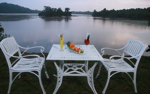Sanu Lagoon Resort & Spa