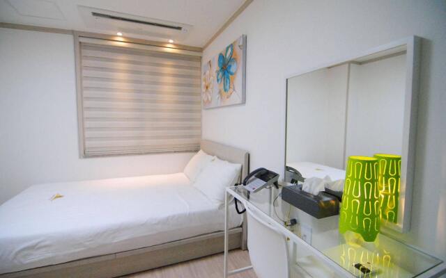 Inn The City Business Hotel