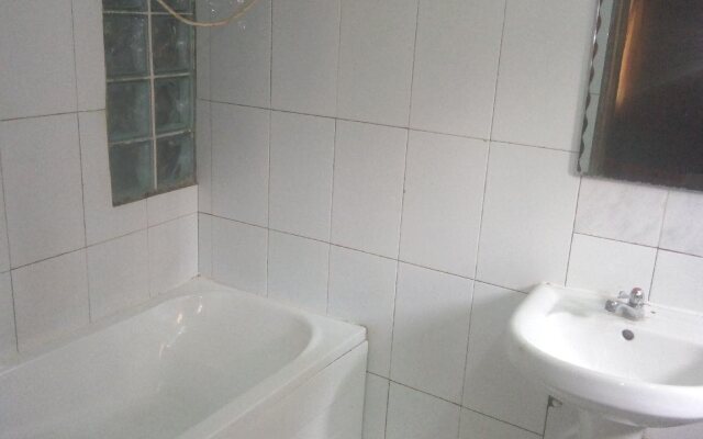 Progandy Guest House (Main)