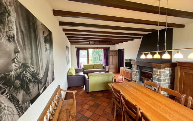 Pleasant and Luxurious House Located in Noiseux