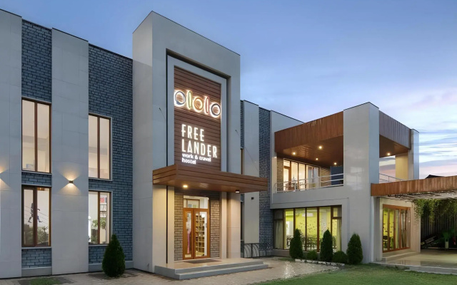 ololoFreelander work and travel Hostel
