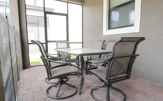 1428 Rolling Fairway Drive
