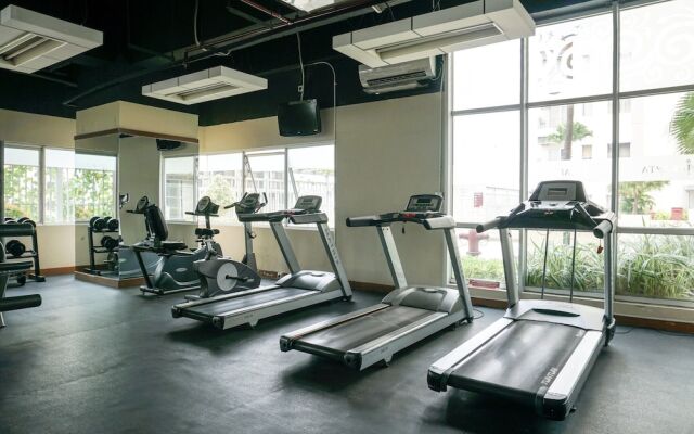 Spacious and Fully Furnished 2BR Cosmo Mansion Apartment