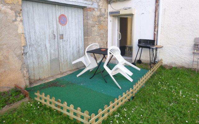 Gite, Whole Village House