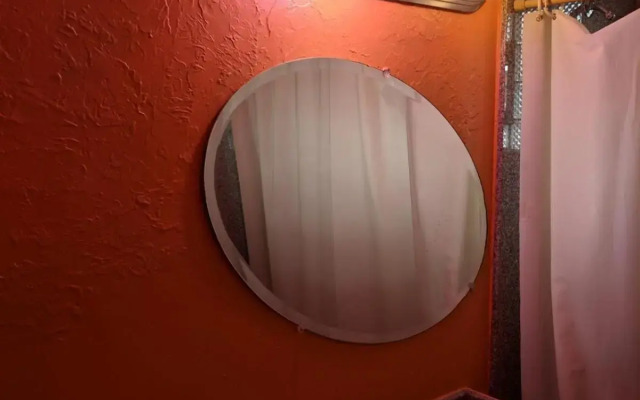 Skylark Motel