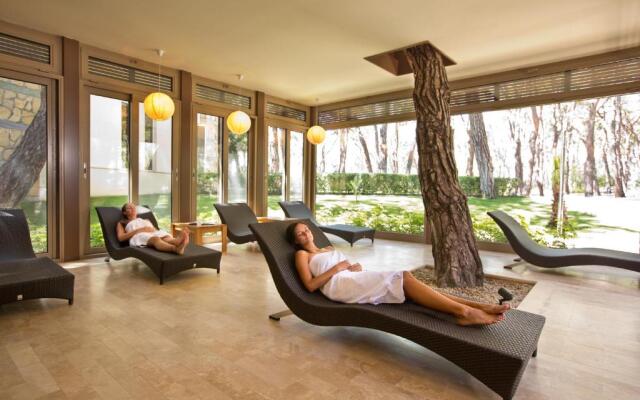 ROBINSON PAMFILYA - All Inclusive