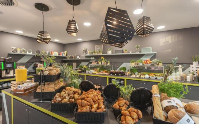 Holiday Inn - the niu, Seven Dusseldorf Ost by IHG