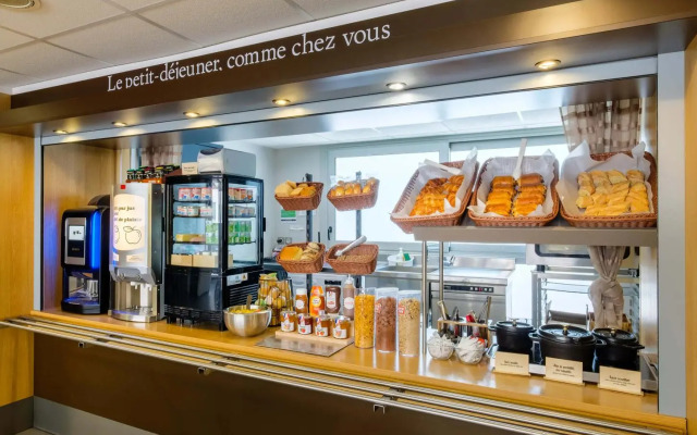 B&B HOTEL Cannes La Bocca Plage