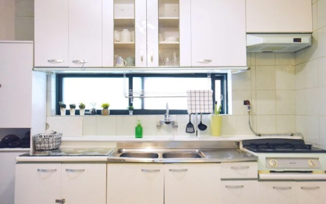 Elly Guest House 1