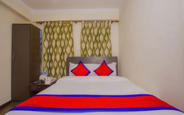 OYO 299 Hotel Sweet Home