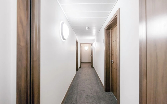 Roomspace Apartments -New Manor House