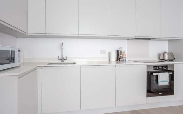 Modern Luxury Basement Flat in Chelsea