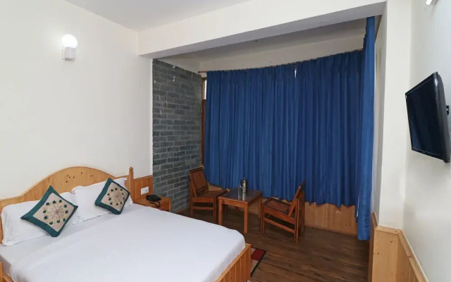 OYO 13697 Home Grand Hill View Naggar Road