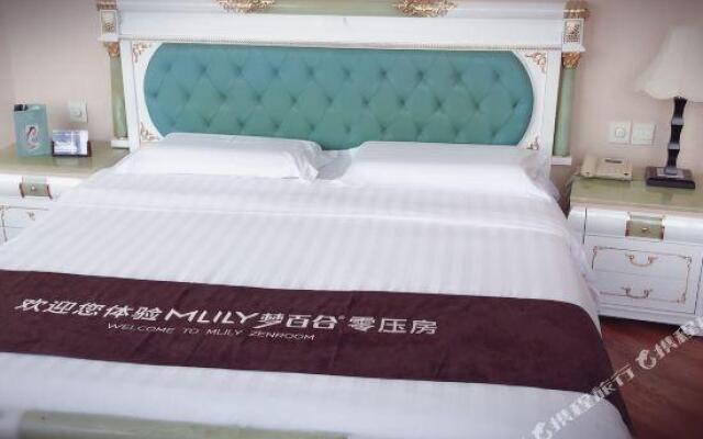Royal Garden Hotel