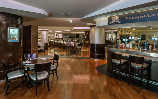 Regal Airport Hotel