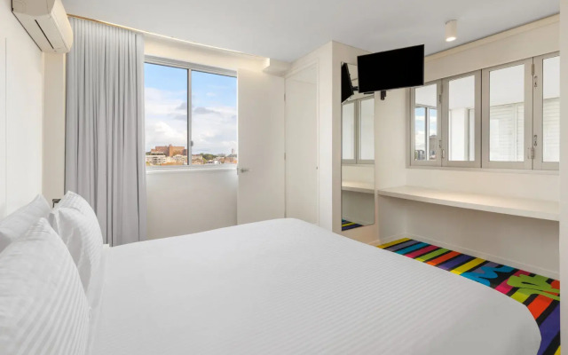 Adge Apartments