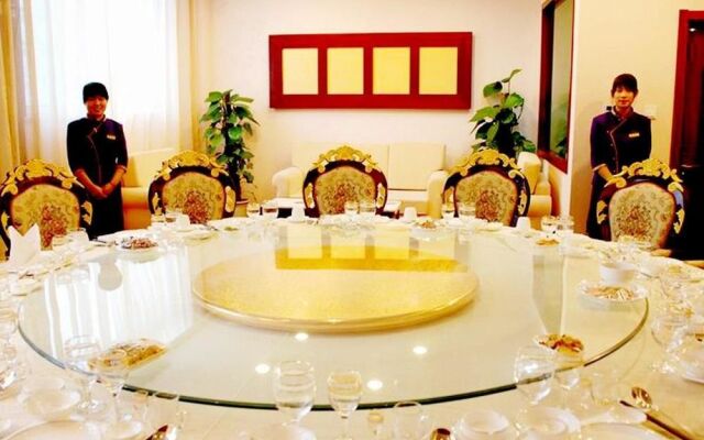 Pingyao Yufeng Grand Hotel