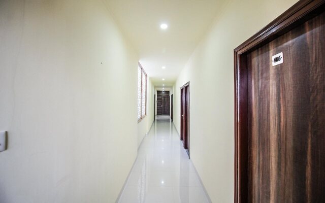 Hotel Mayra by OYO Rooms