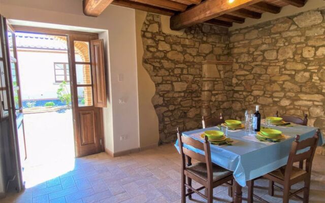 House Libertas Guardistallo