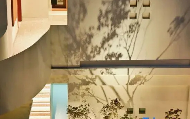 Leisure Inn