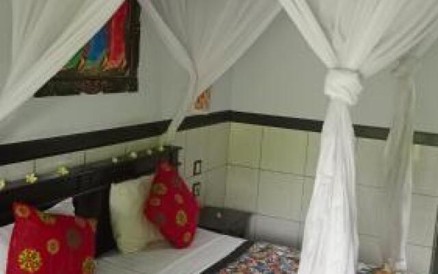 Putu Guest House