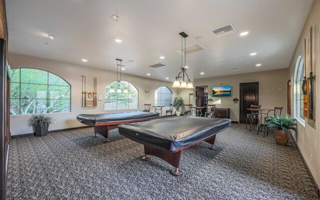 Villa Desert Ridge 2 Bedroom Condo by RedAwning