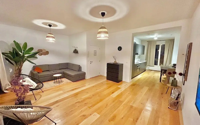 National Large City Apartments