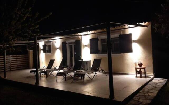 Emilio Village House