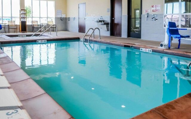 Comfort Inn & Suites Artesia